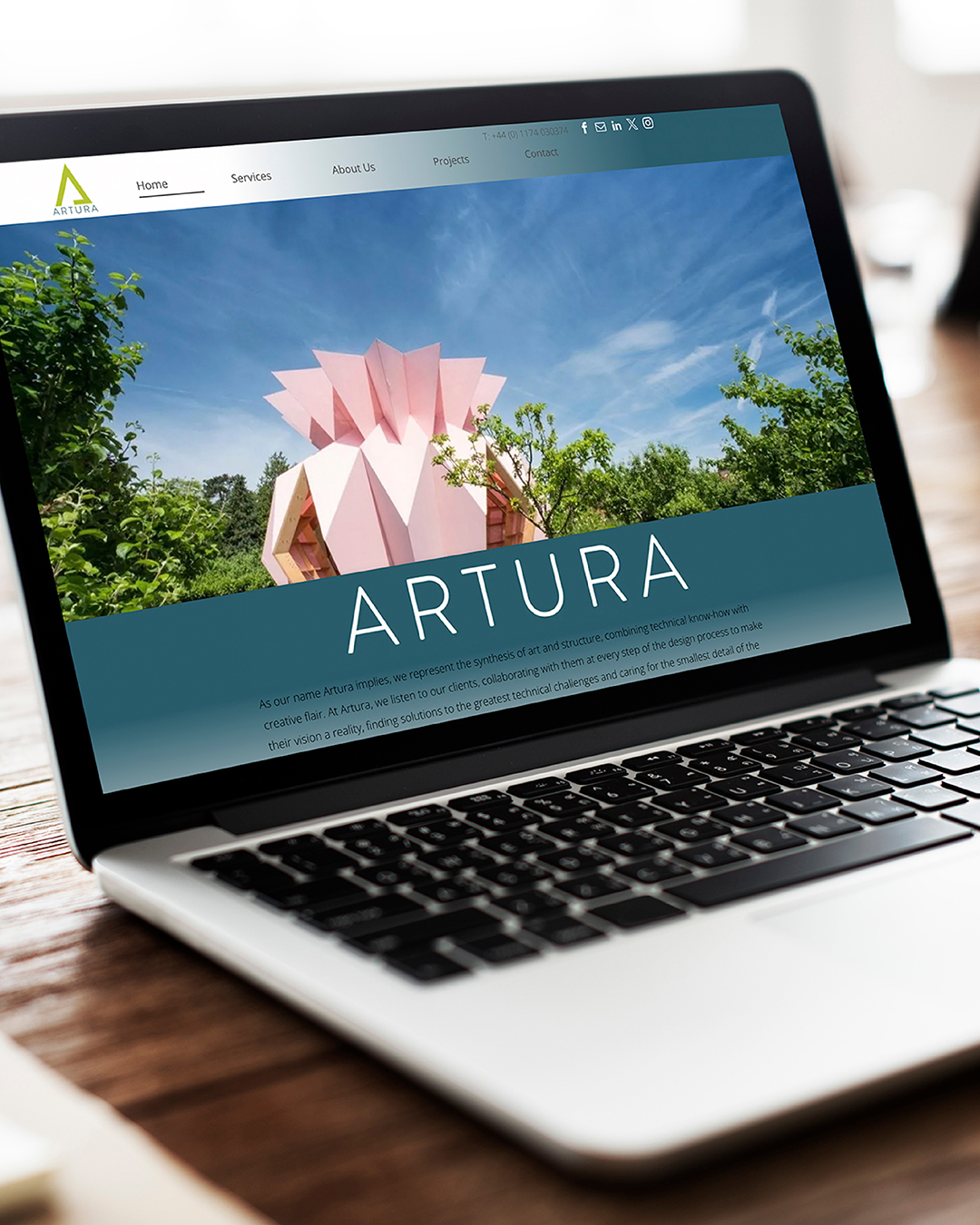 Artura Website